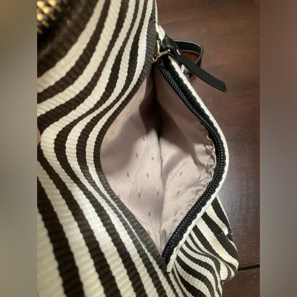 KATE SPADE COBBLE HILL STRIPE SHOULDER BAG - Picture 5 of 12